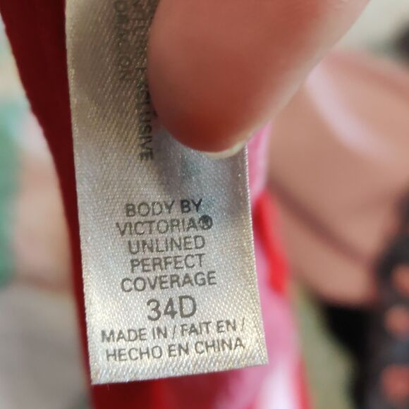 Body By Victoria Unlined Perfect Coverage Red Lace Bra - Picture 4 of 4